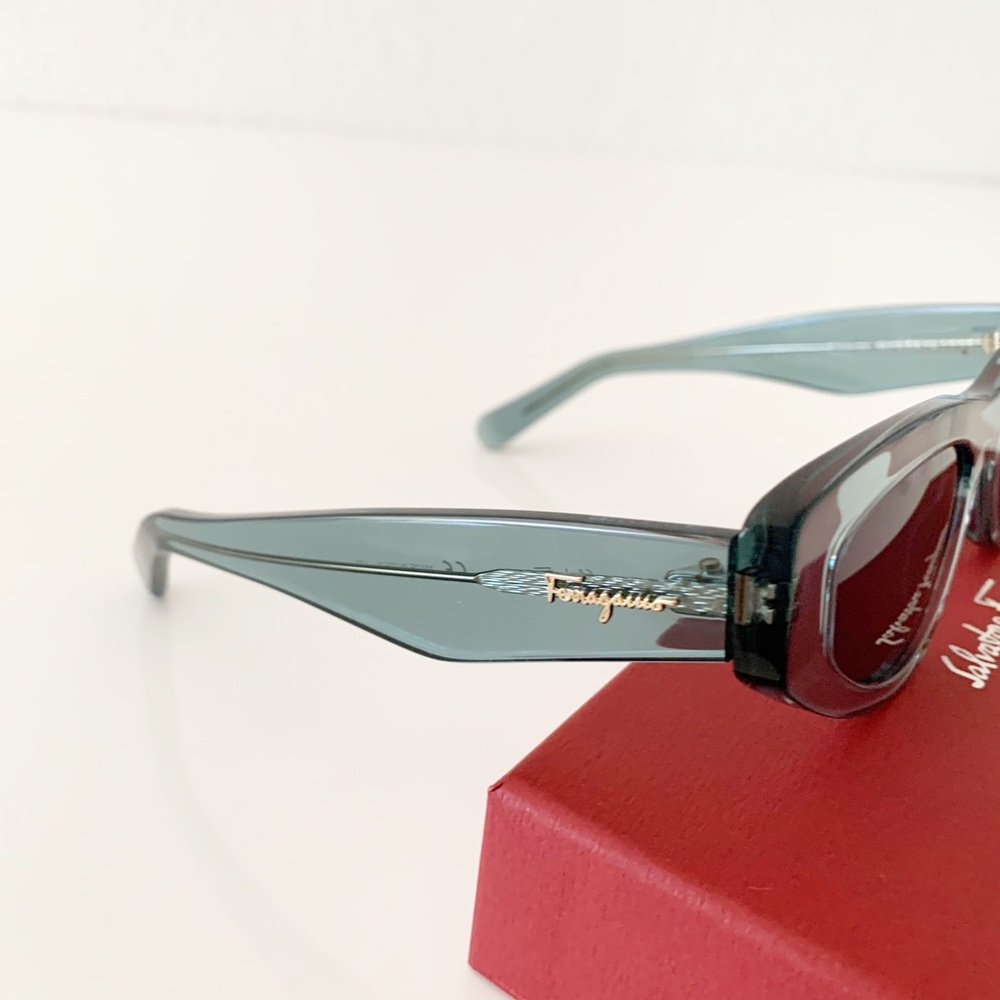Salvatore Ferragamo Sunglasses, New 215 - Picture 9 of 13